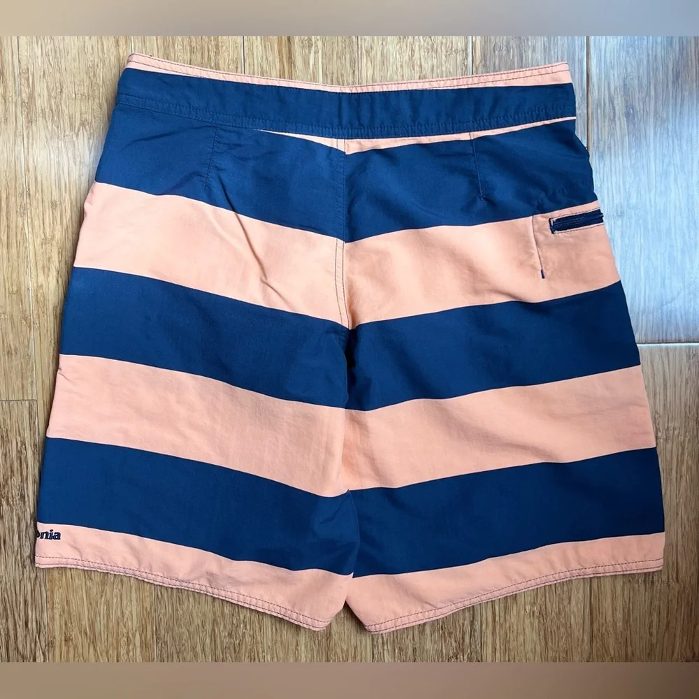 Patagonia swim trunks size 29 blue orange